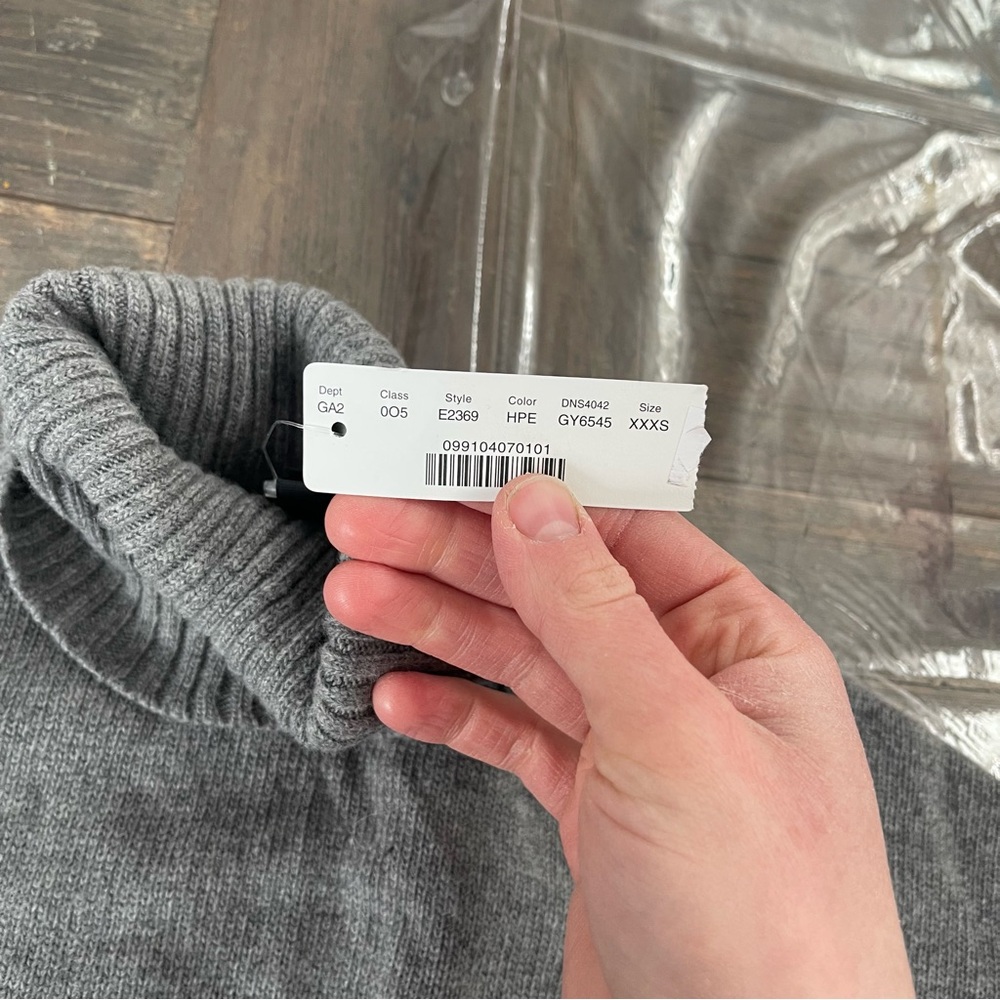 J.CREW Women's Relaxed Wool Blend Turtleneck Sweater Size XXXS In Heather Grey - Picture 4 of 9